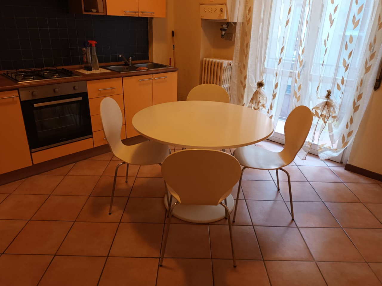 Bilocale arredato in affitto in via chiozzi, Stradella