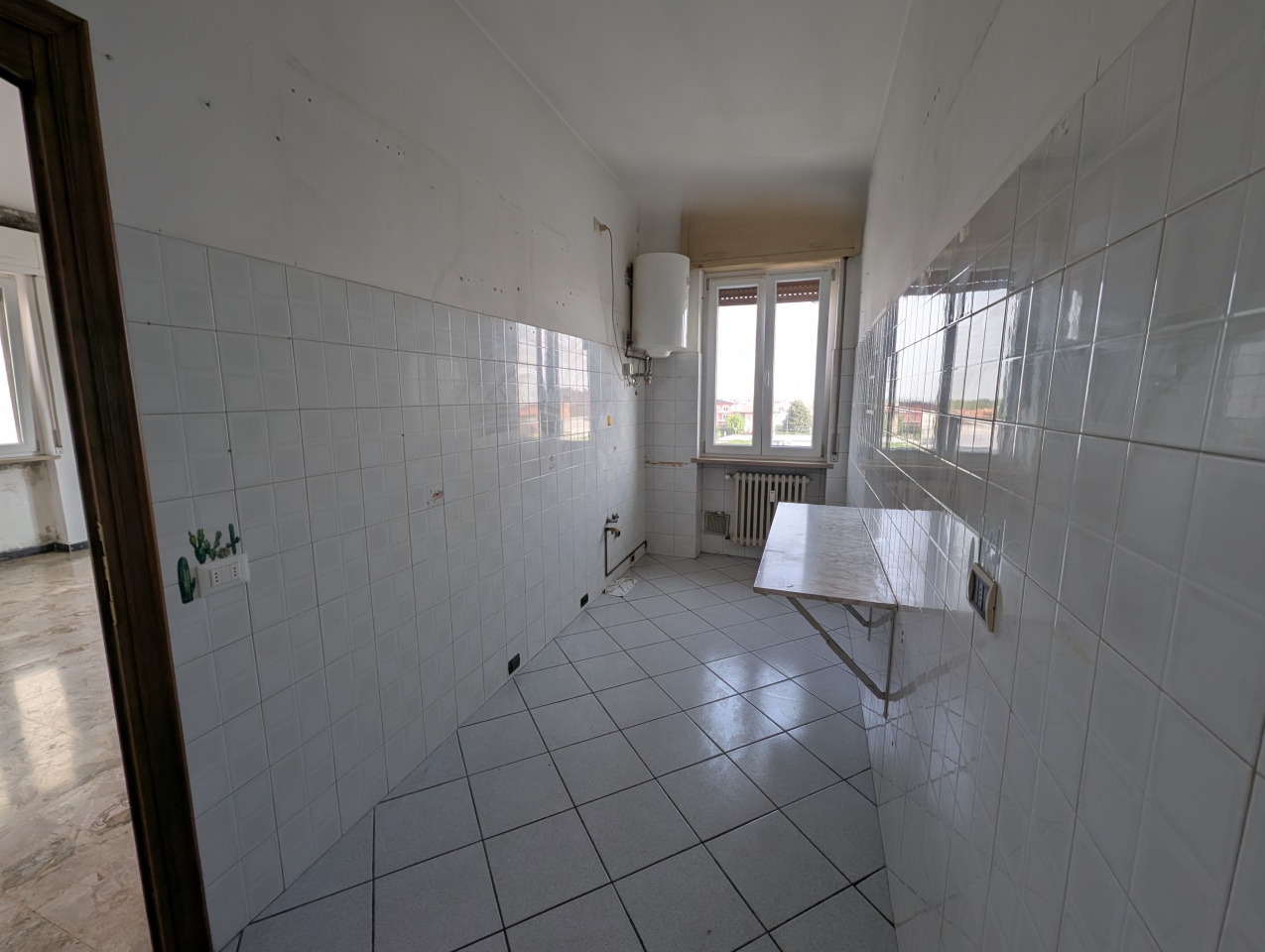 Trilocale con box doppio in via bruni, Stradella