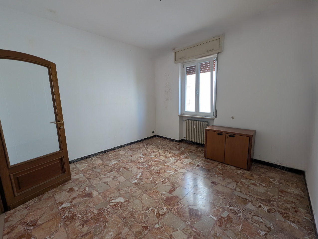 Trilocale con box doppio in via bruni, Stradella