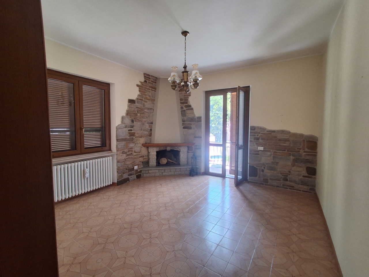 Appartamento con giardino in localit� pizzofreddo, Santa Maria della Versa
