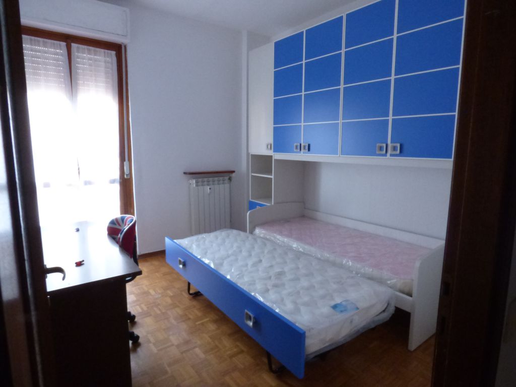 Trilocale in vendita in via mazzini, Stradella