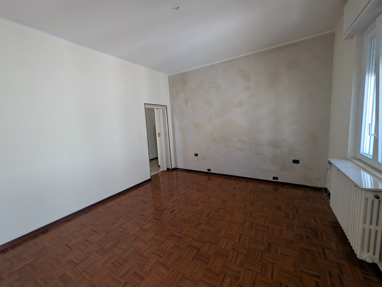 Casa indipendente con box a Stradella