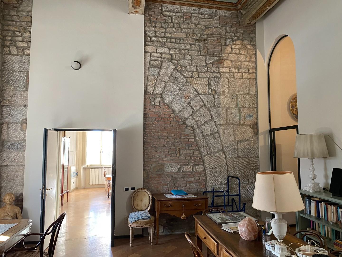 Appartamento arredato in affitto a Pisa