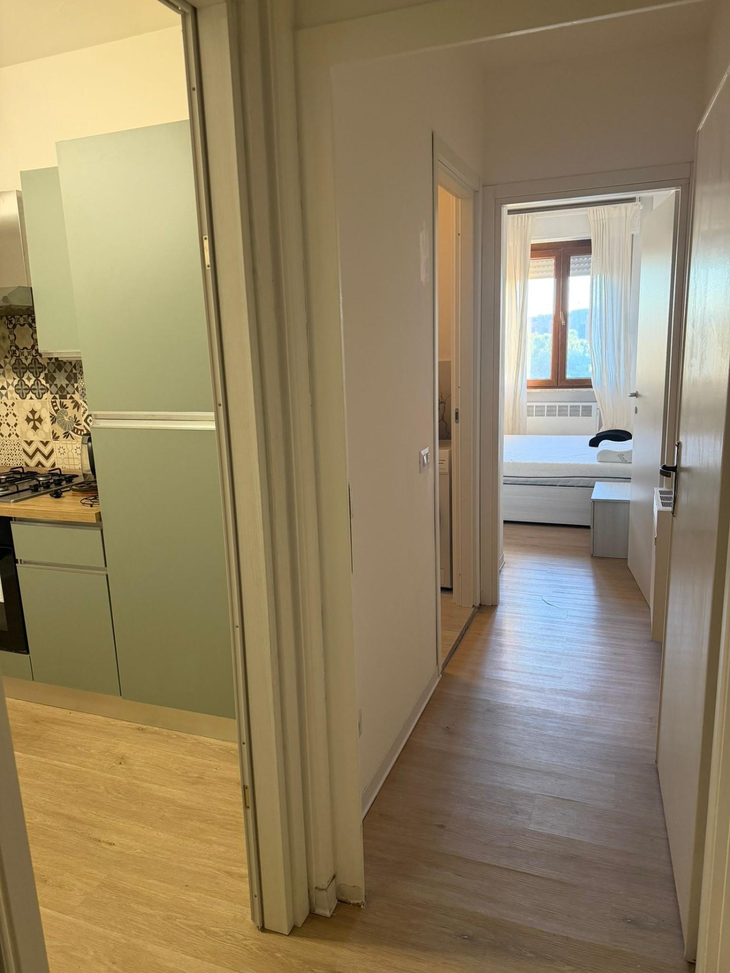 Trilocale arredato in affitto, Pisa landi