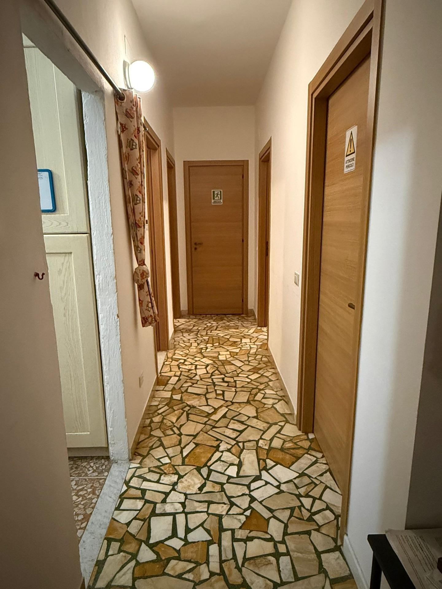 Stanza Singola con terrazzo a Pisa