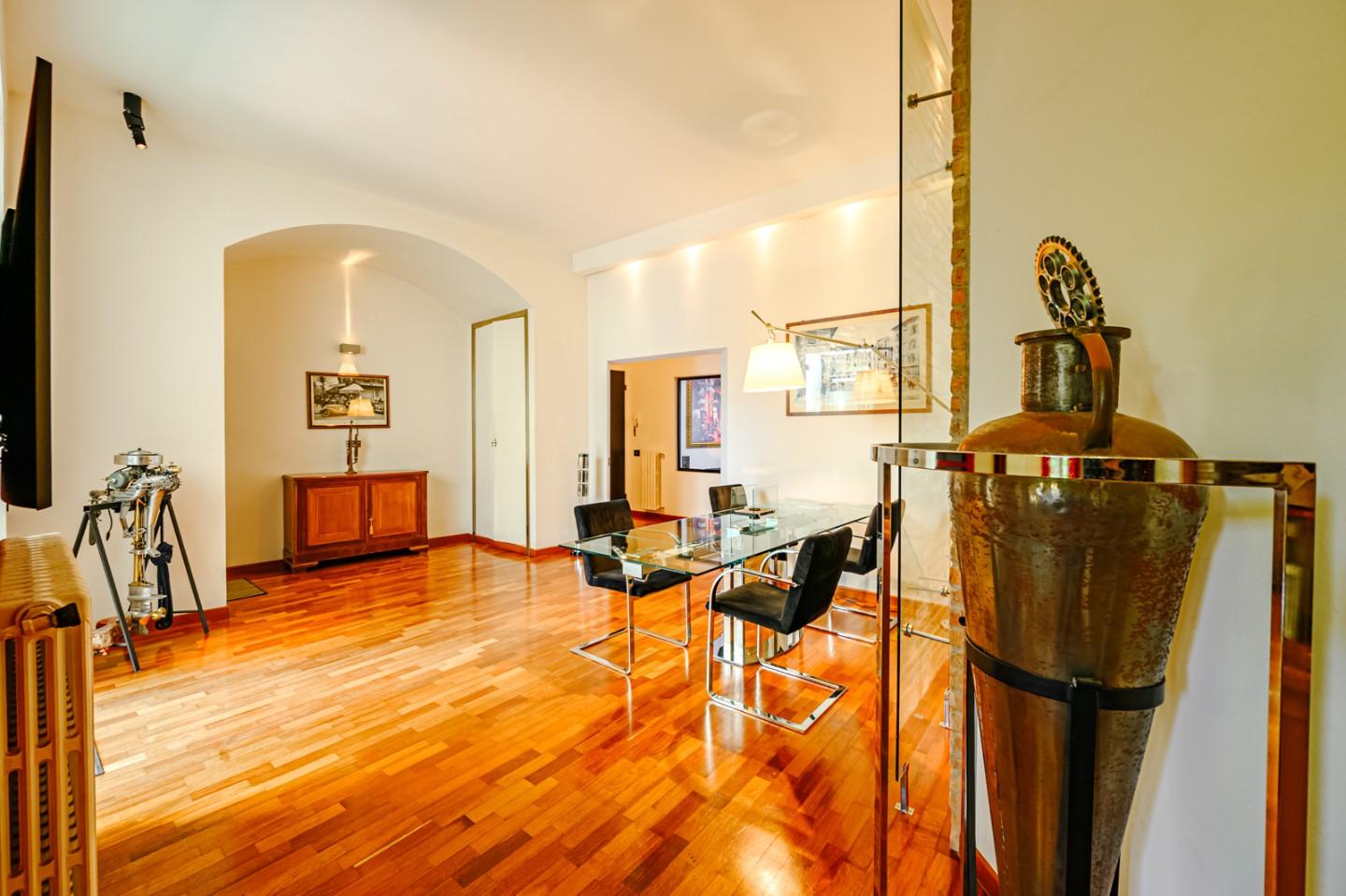 Appartamento arredato in affitto, Pisa lungarni