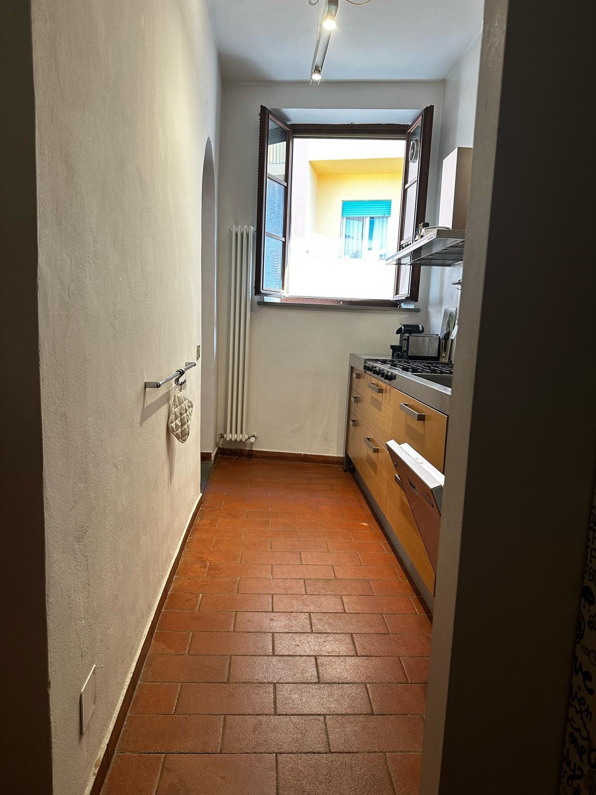 Trilocale arredato in affitto, Pisa san francesco