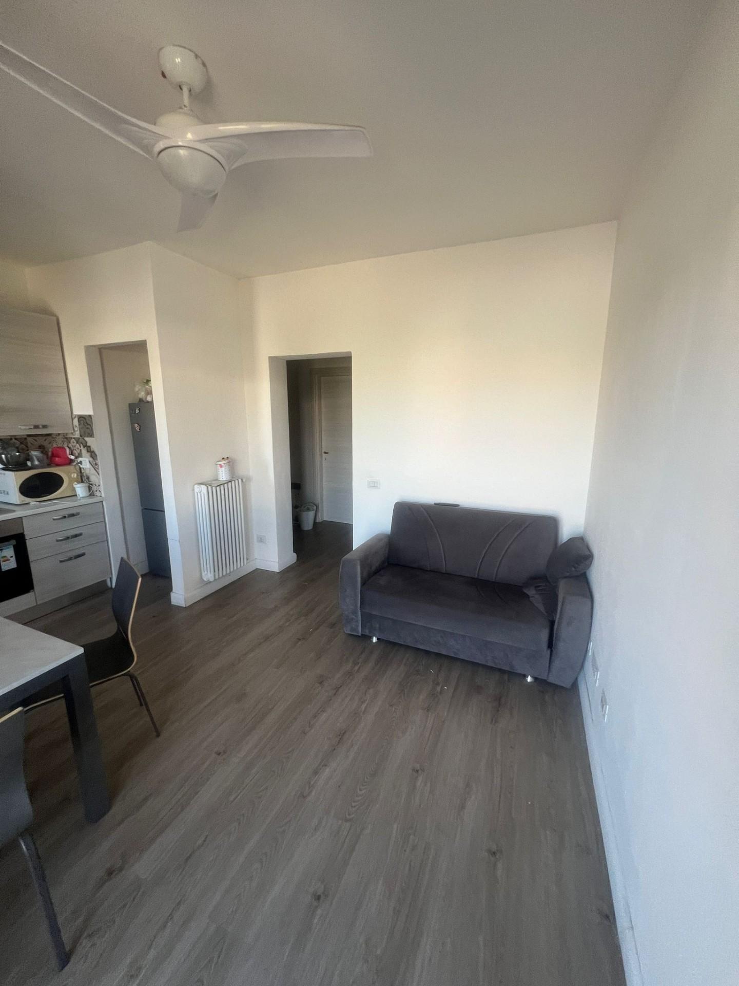 Stanza Singola ristrutturata, Pisa landi