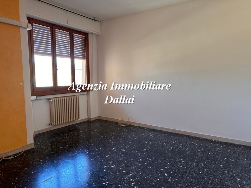 Trilocale con terrazzo a Borgo San Lorenzo