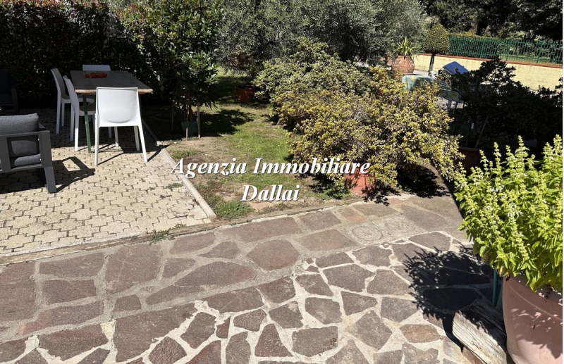 Villa arredata in affitto a Borgo San Lorenzo