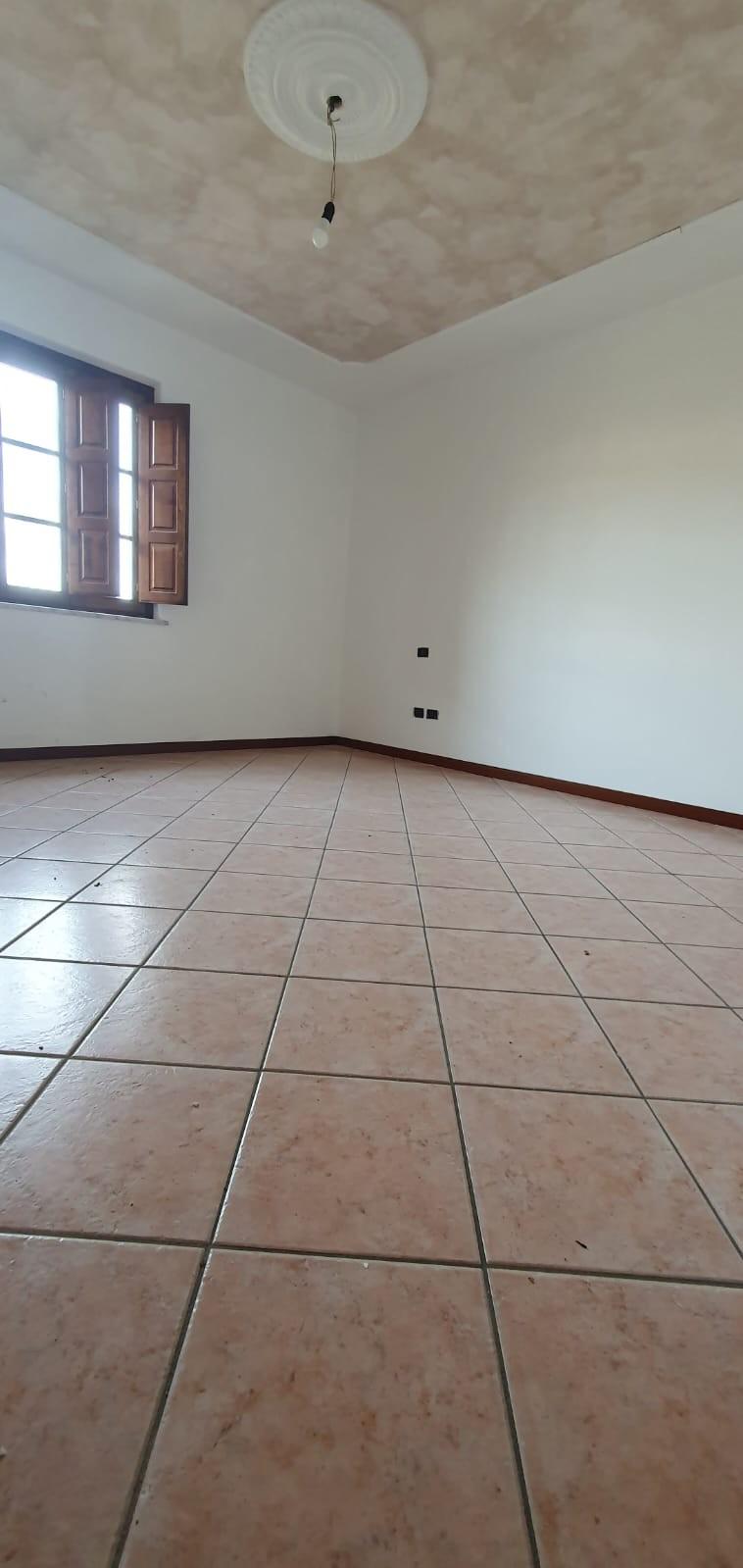 Villa Bifamiliare con giardino, Altopascio badia pozzeveri