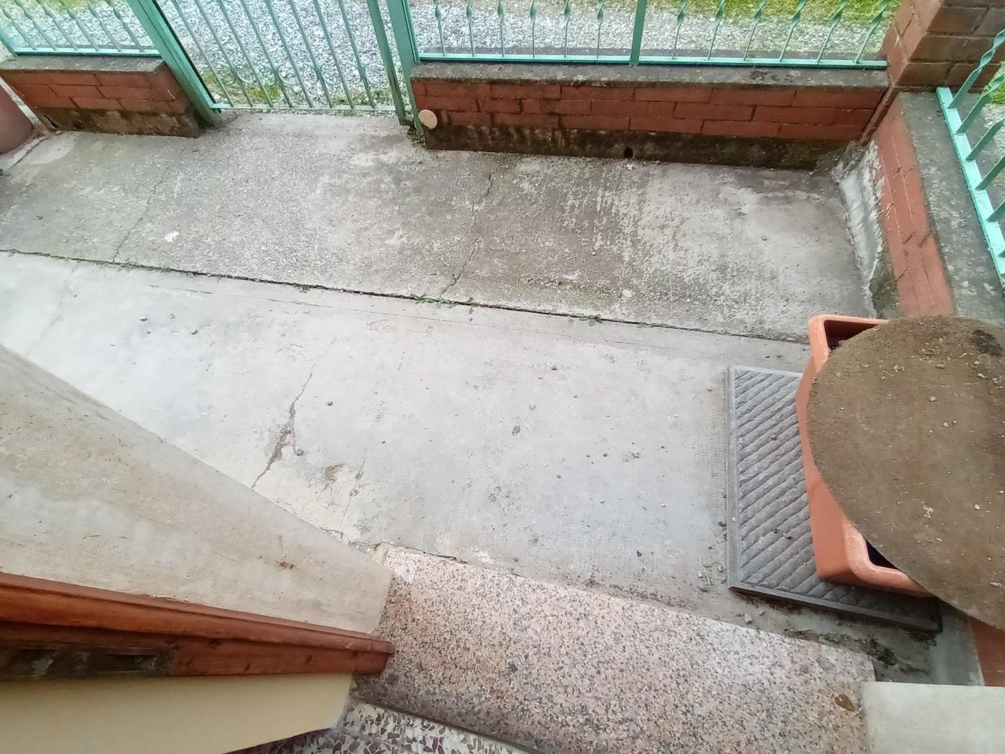 Trilocale in affitto, Lucca san pietro a vico