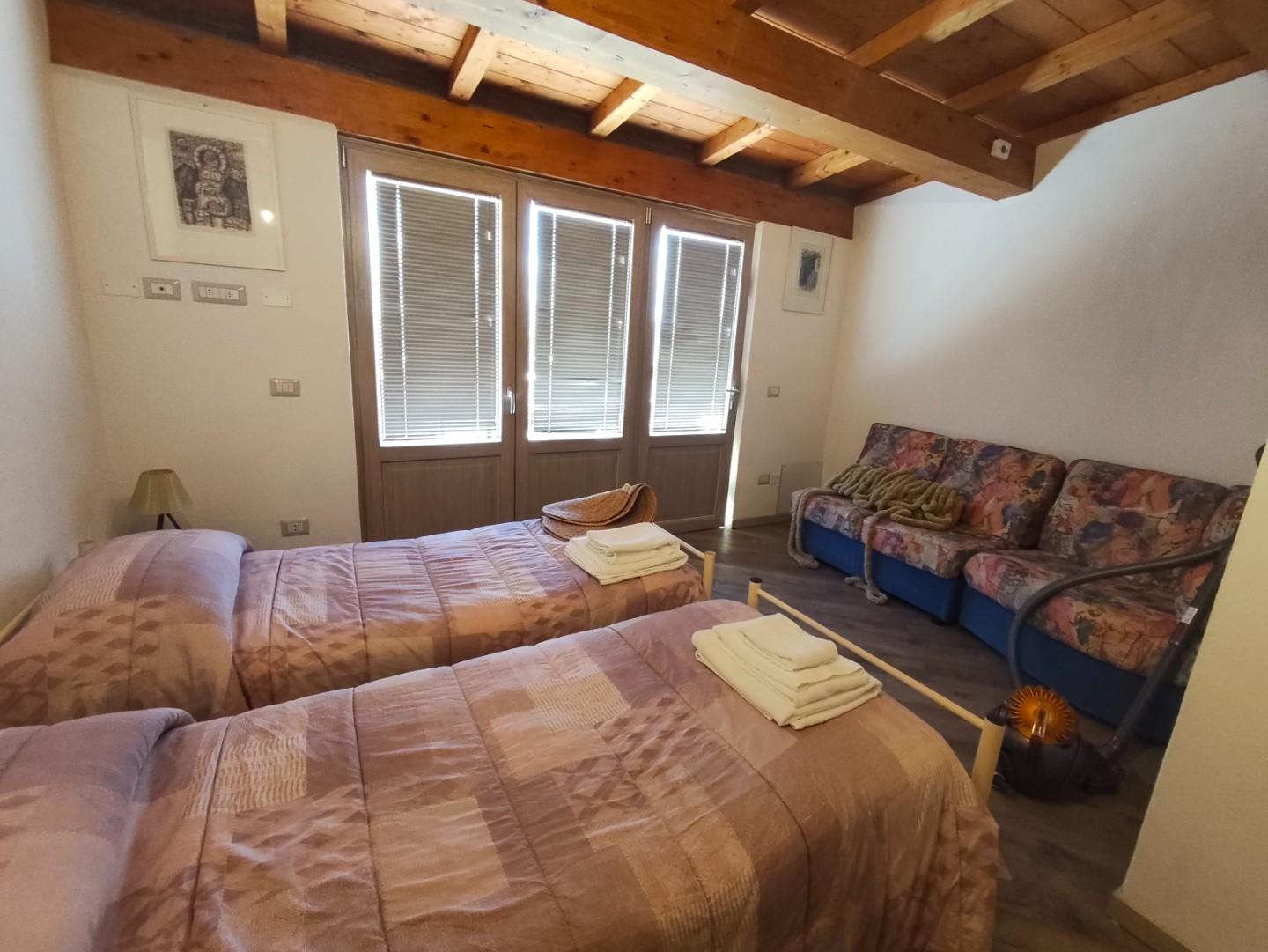 Rustico con giardino, Villa Collemandina sassorosso