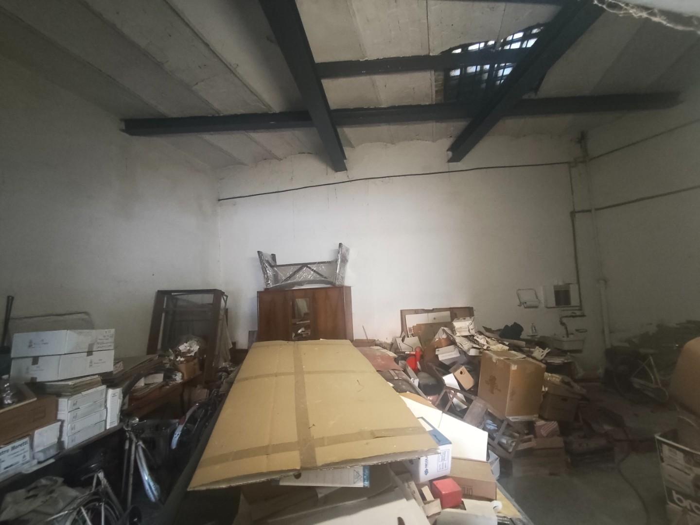 Appartamento con terrazzo, Lucca arancio