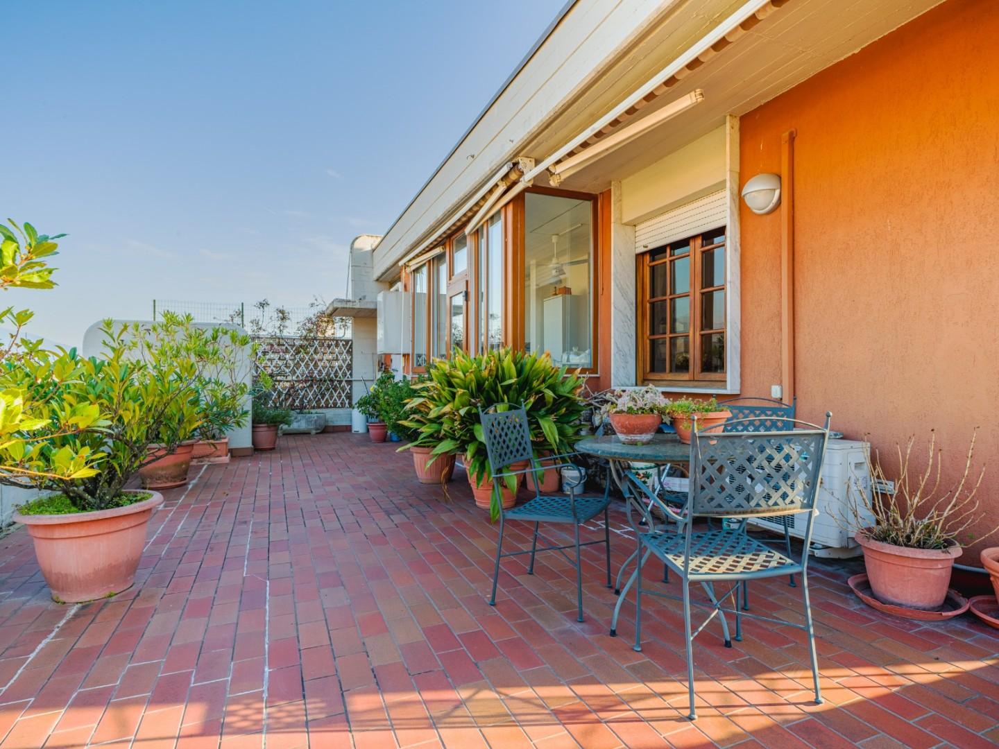 Attico in vendita, Carrara avenza