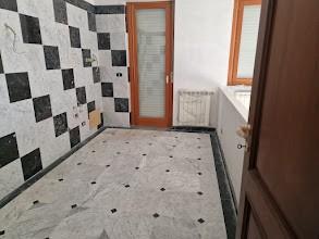 Attico con terrazzo, Carrara marina di