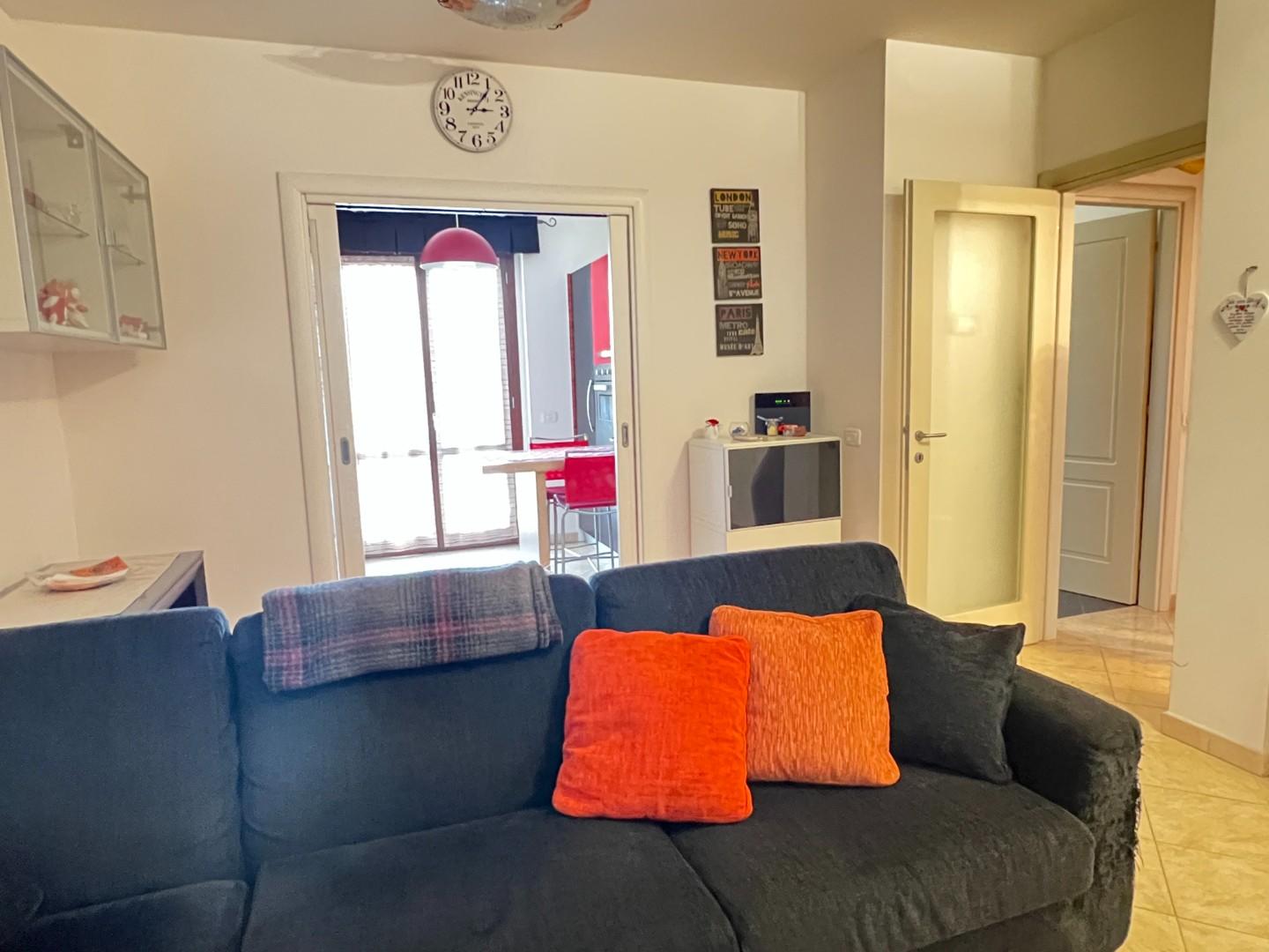 Appartamento con terrazzi, Massa ricortola