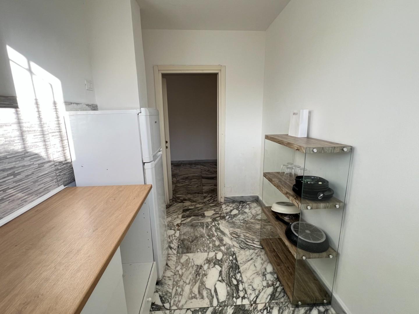 Trilocale in vendita, Carrara marina di