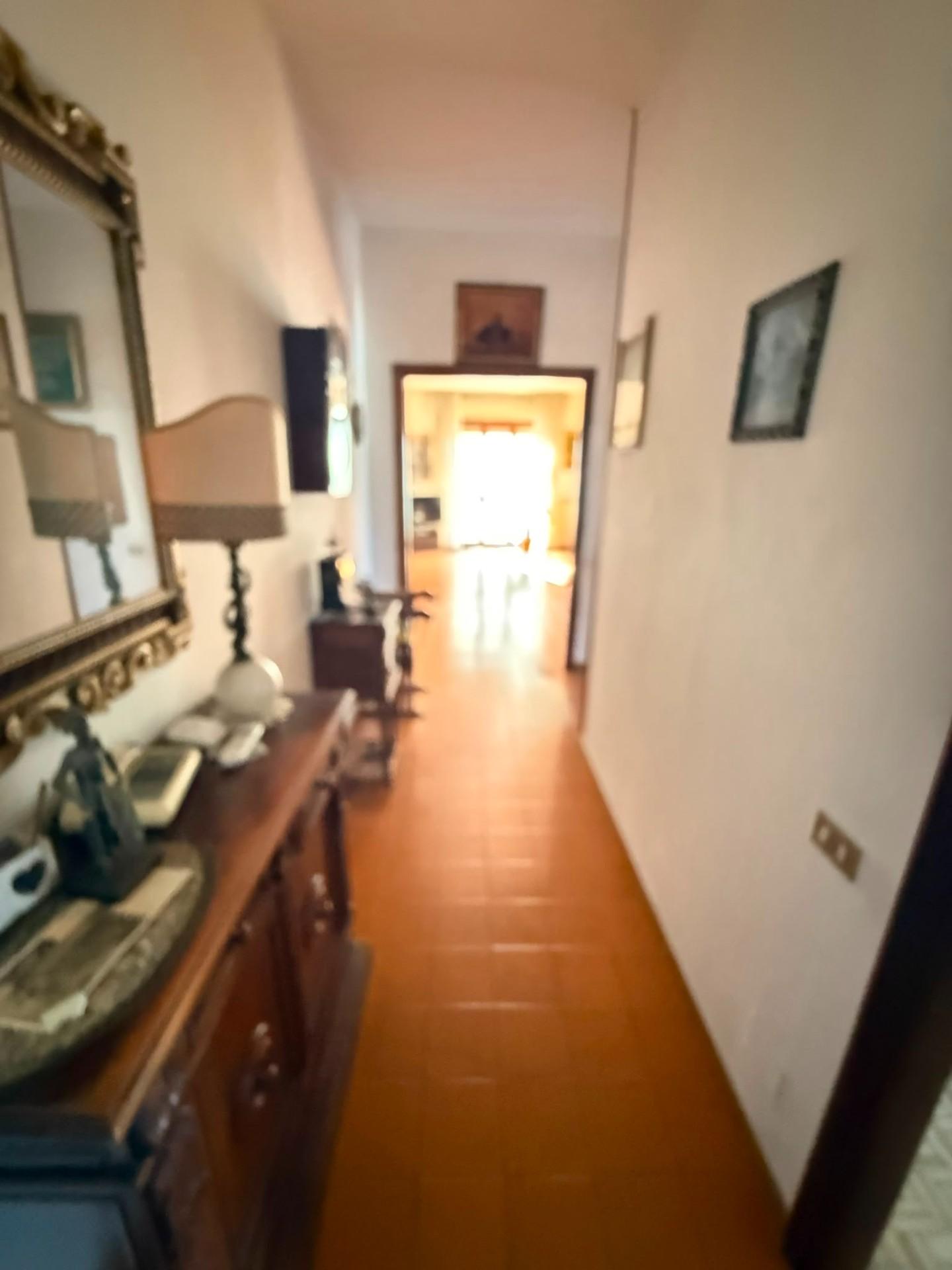 Quadrilocale in vendita, Carrara marina di