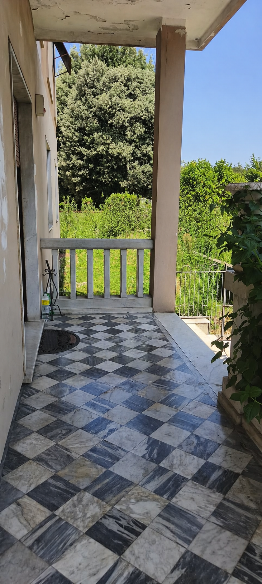 Casa indipendente con giardino, Carrara avenza
