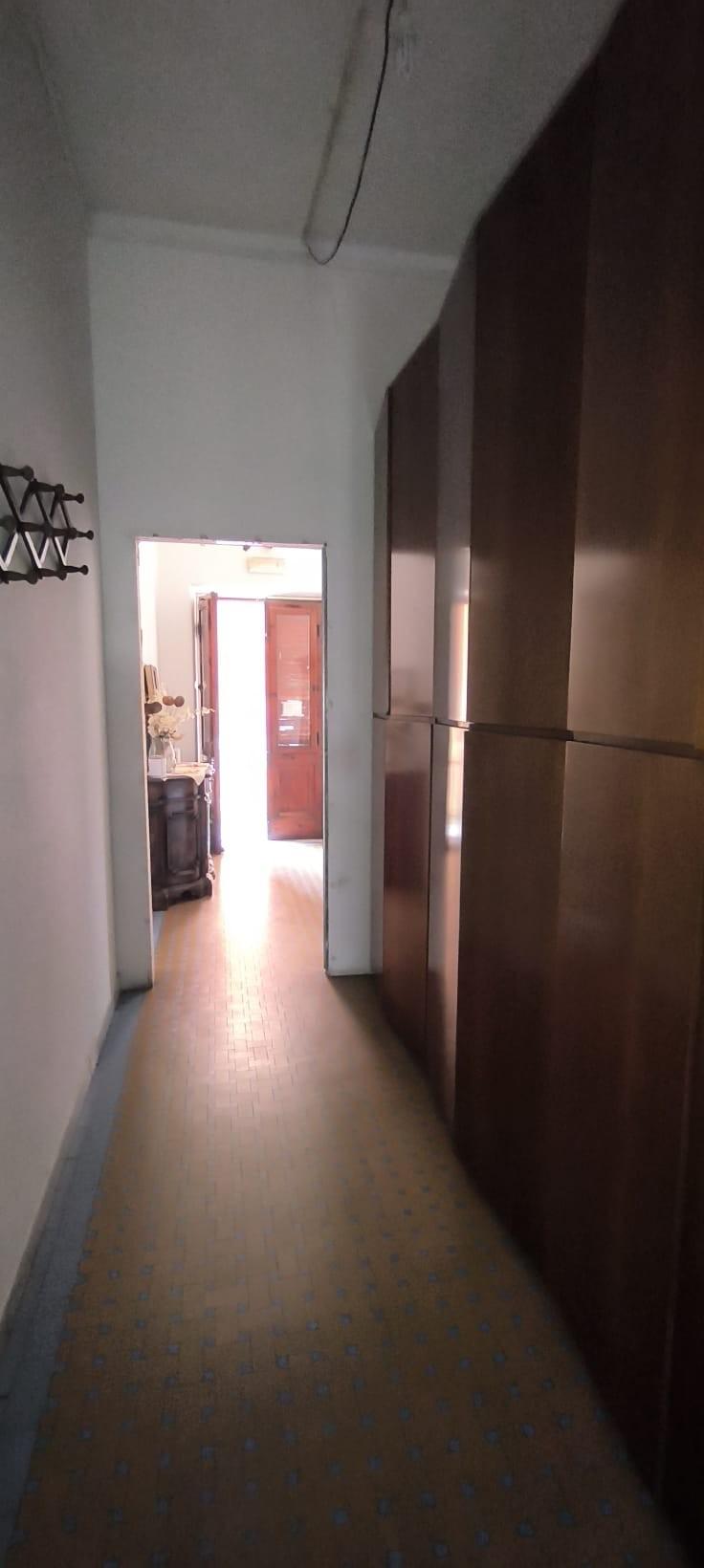 Casa indipendente con giardino, Carrara avenza