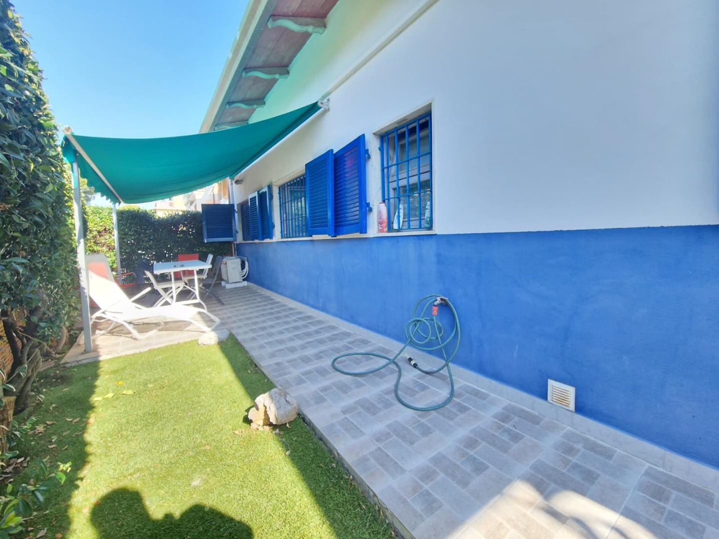 Casa indipendente in vendita, Carrara marina di