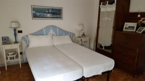 Quadrilocale arredato in affitto, Carrara marina di