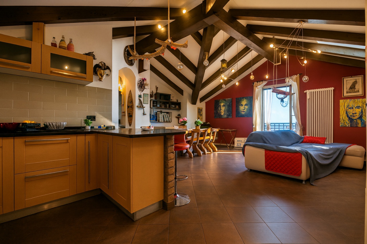 Casa indipendente vista mare in via manie, Finale Ligure