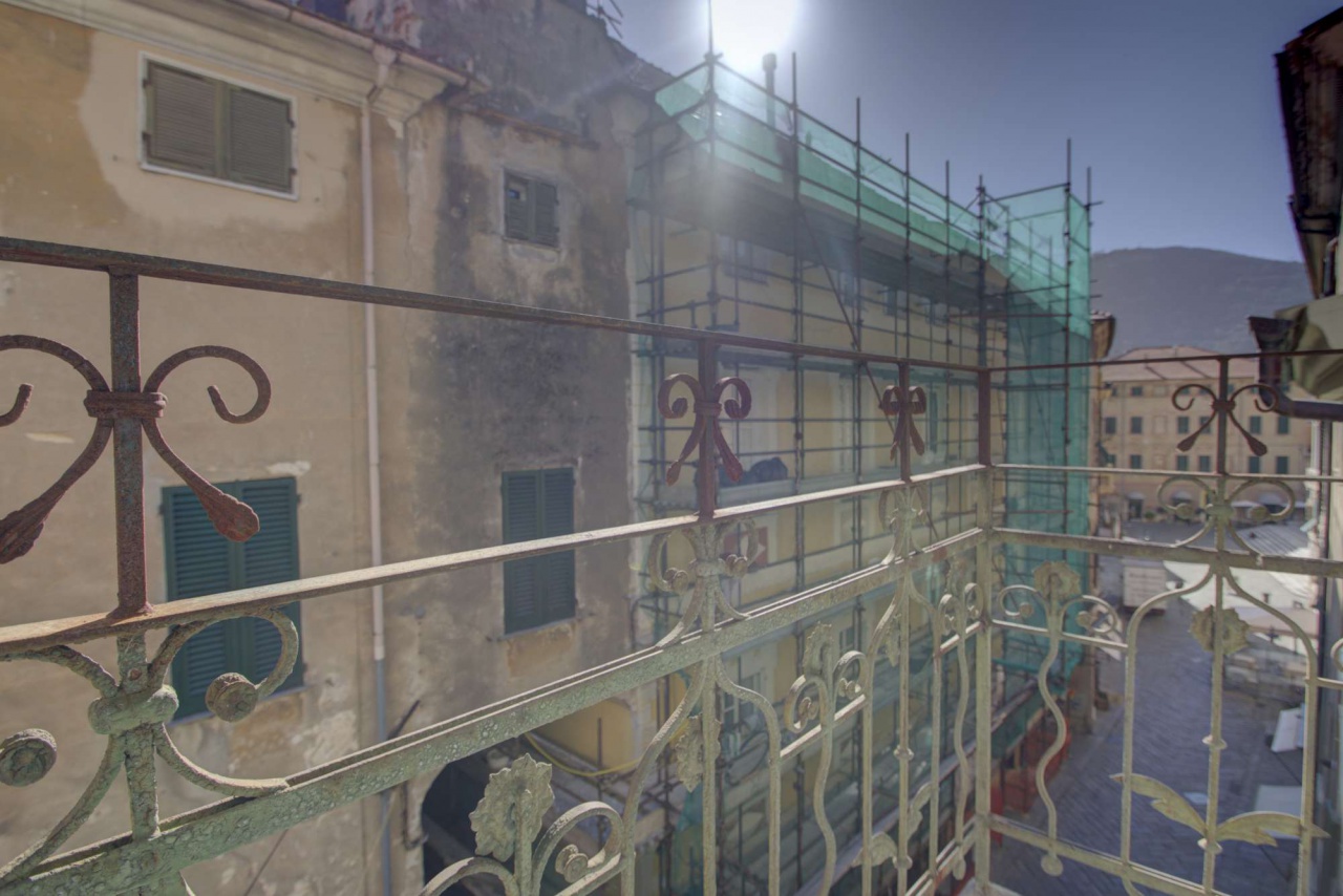 Monolocale arredato in affitto in via roma, Finale Ligure