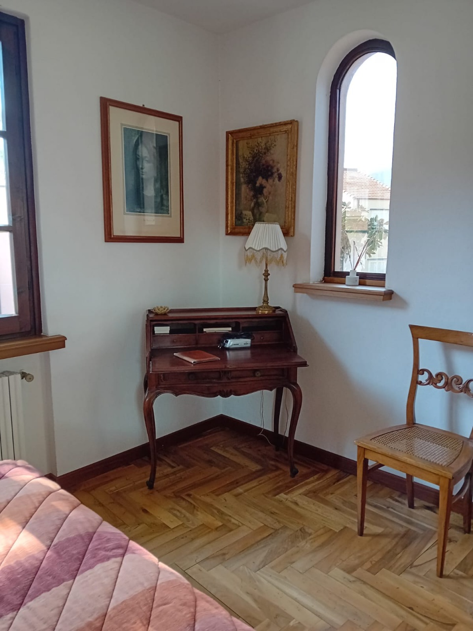 Villa con giardino in via ortigara, Loano