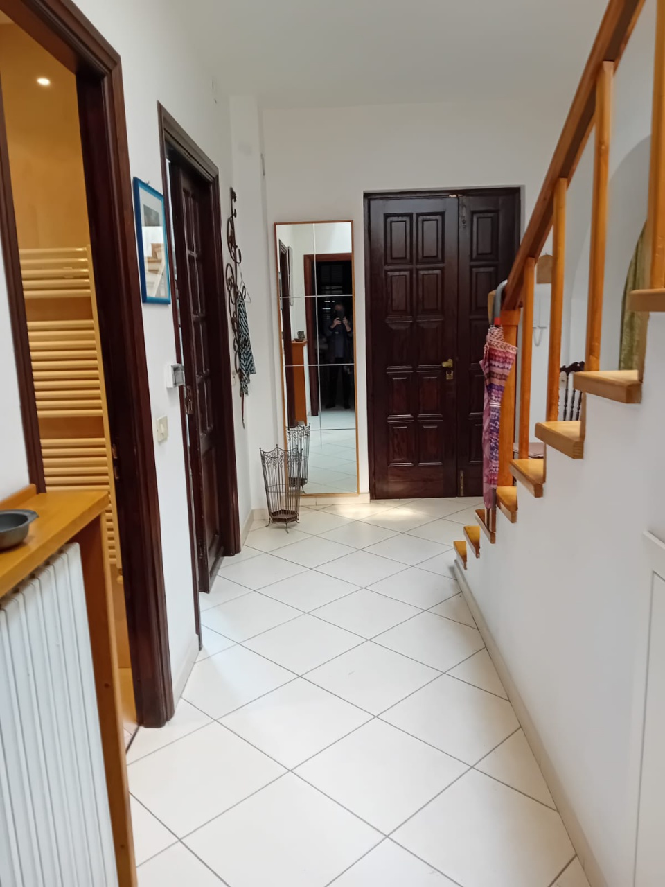Villa con giardino in via ortigara, Loano