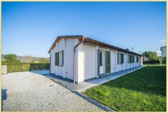 Villa con giardino a Pisa