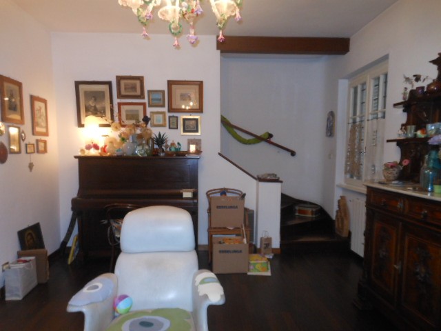 Villa con giardino a Camaiore