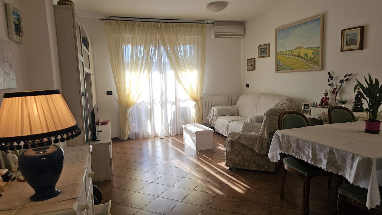 Appartamento con terrazzo a Viareggio