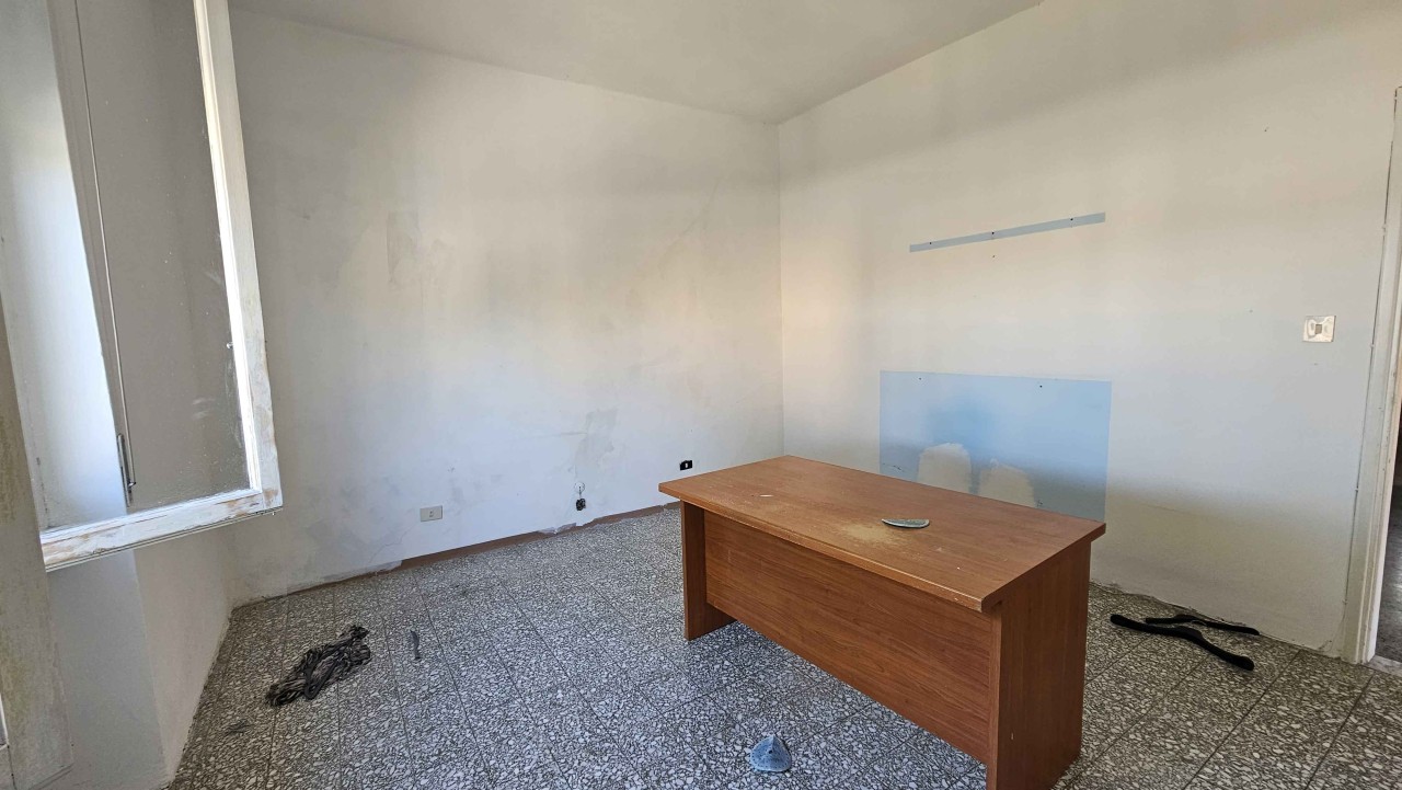 Casa indipendente da ristrutturare a Viareggio