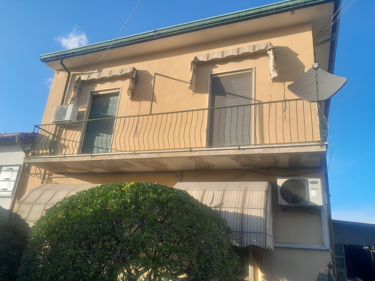 Casa indipendente con giardino a Viareggio