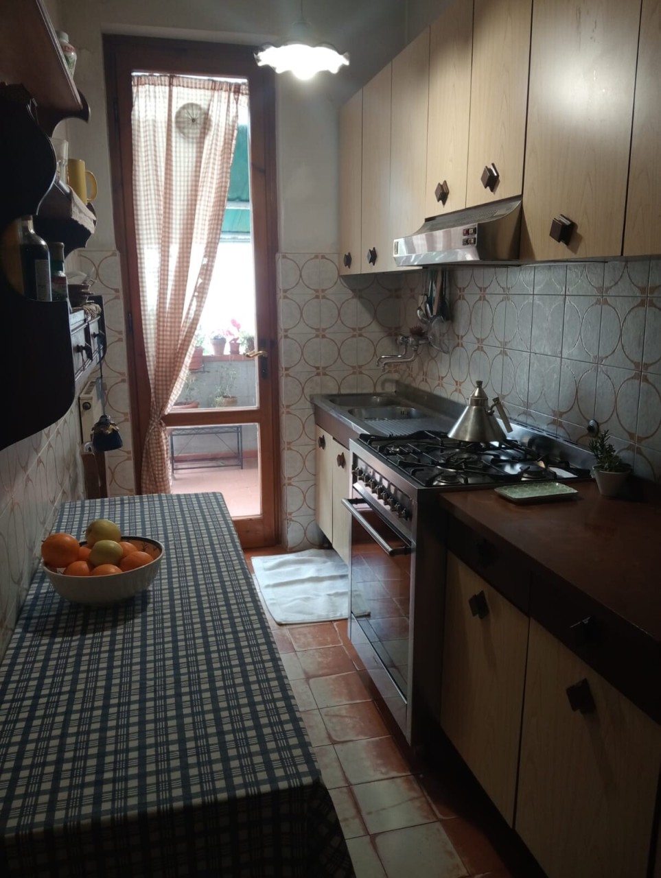 Casa indipendente con terrazzo a Camaiore