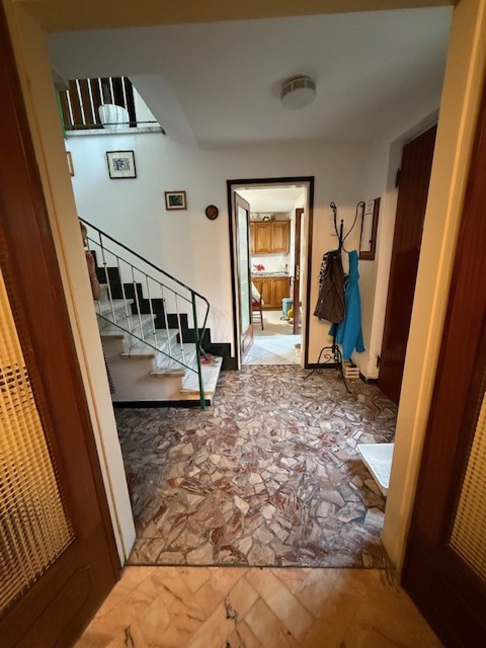 Casa indipendente con giardino a Camaiore