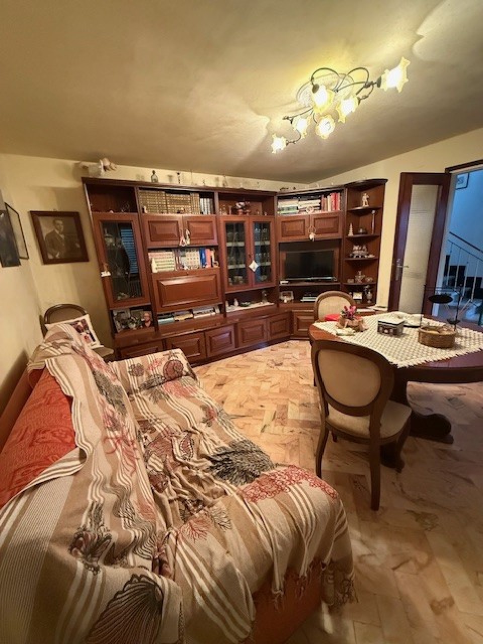 Casa indipendente con giardino a Camaiore