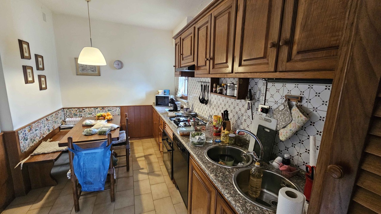 Casa indipendente con giardino a Camaiore