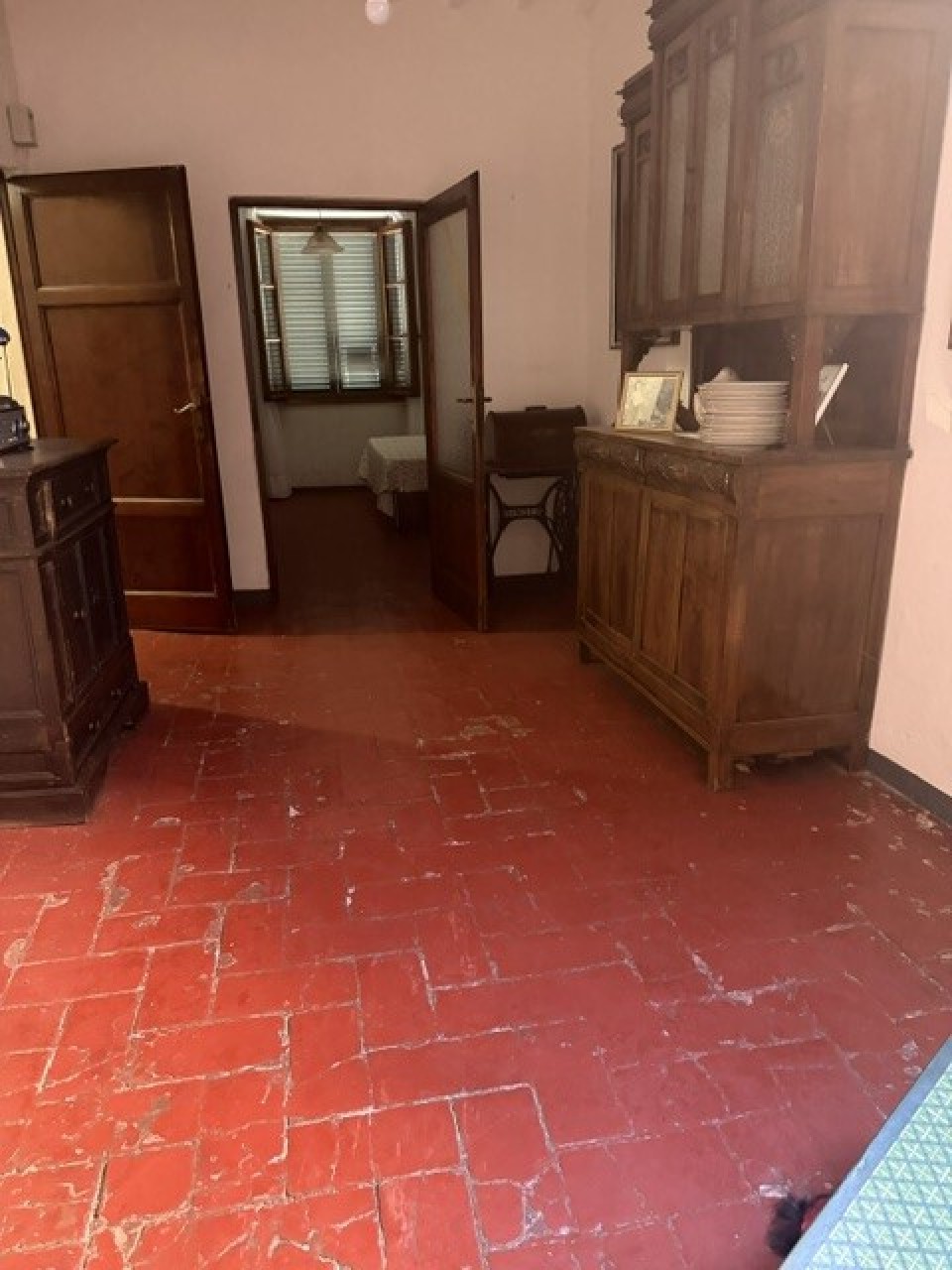 Appartamento da ristrutturare a Camaiore