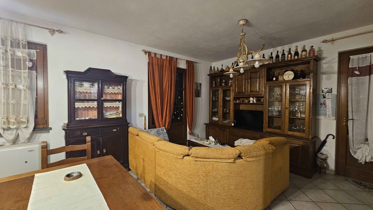 Villa con giardino a Massarosa
