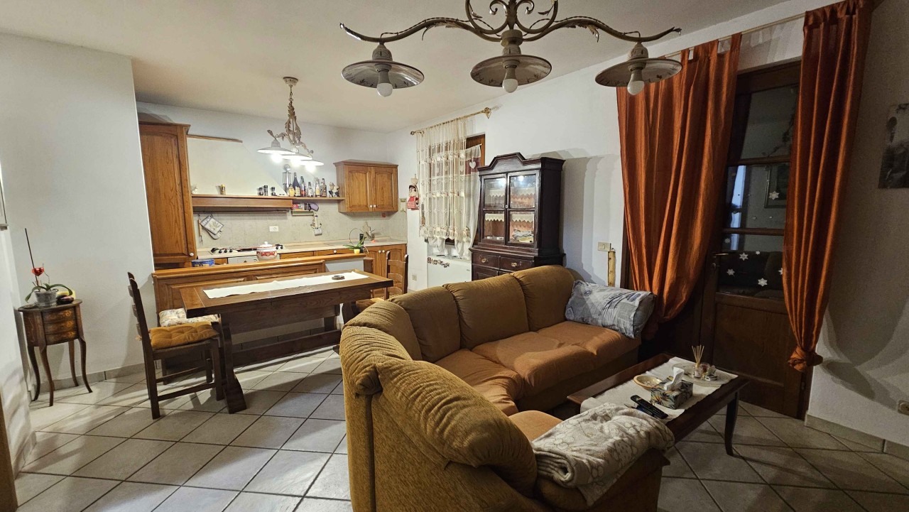 Villa con giardino a Massarosa