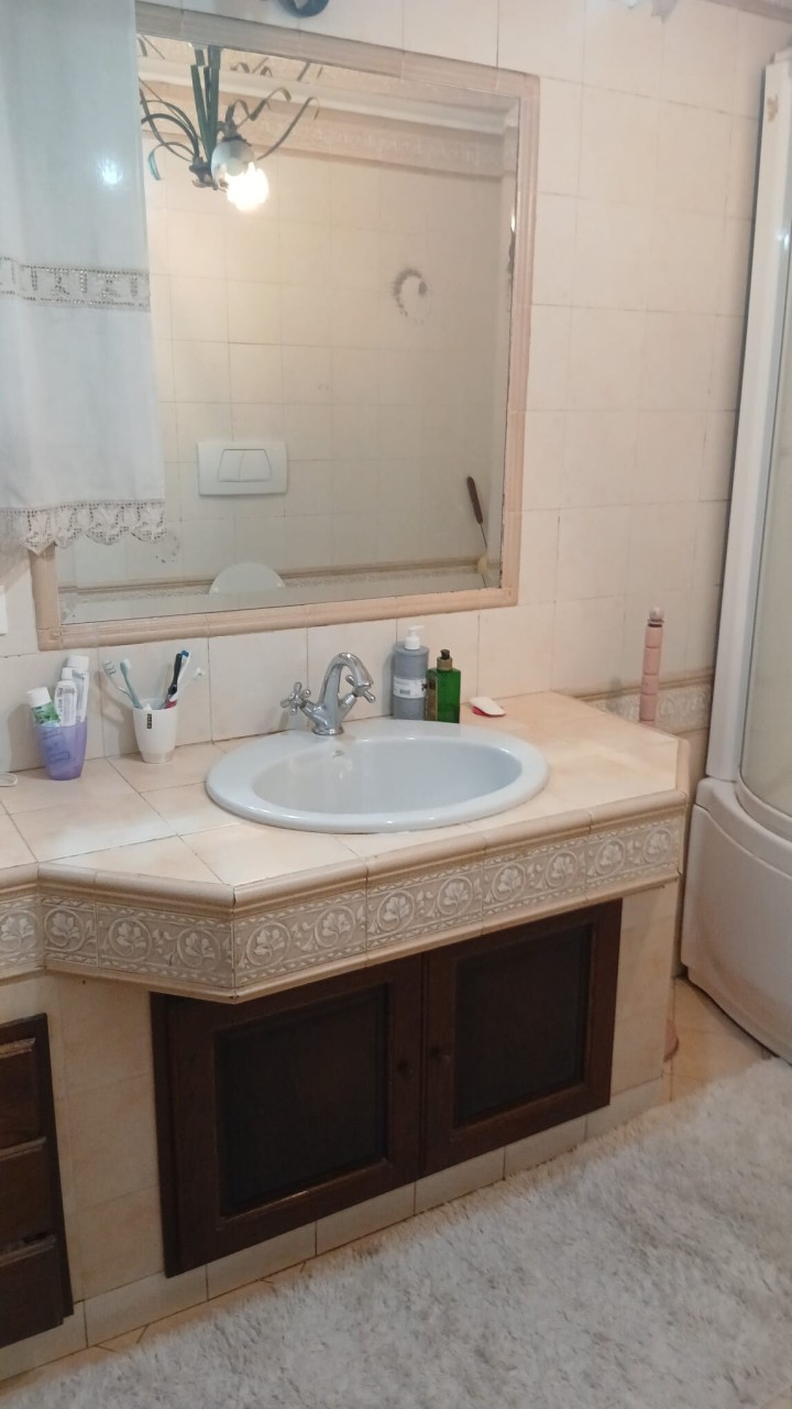 Casa indipendente con giardino a Camaiore