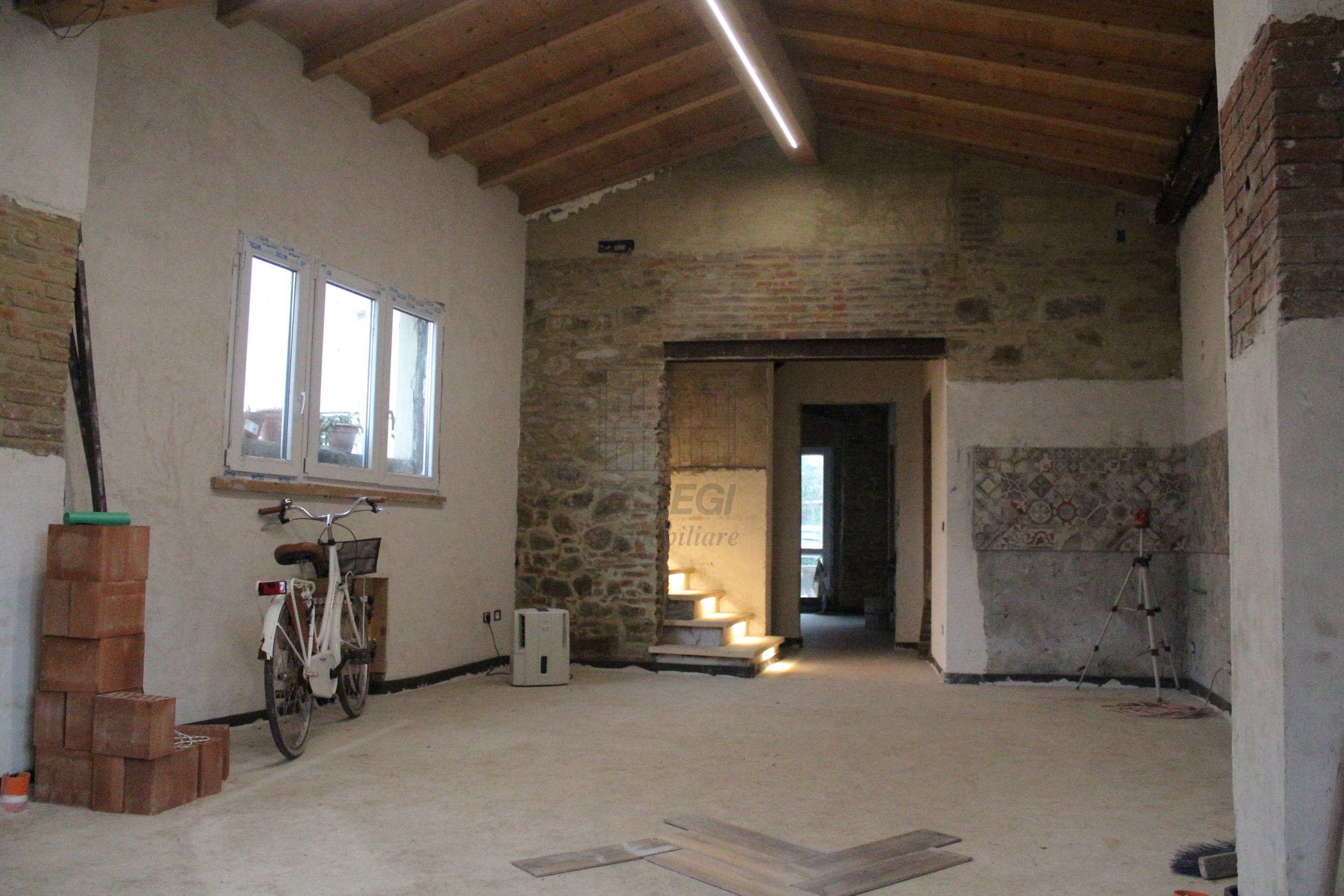 Casa indipendente ristrutturata a Capannori