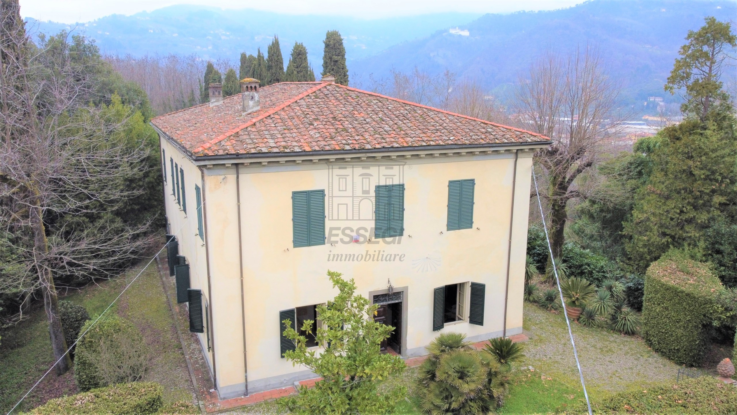 Villa in vendita in via di montecatino, Lucca