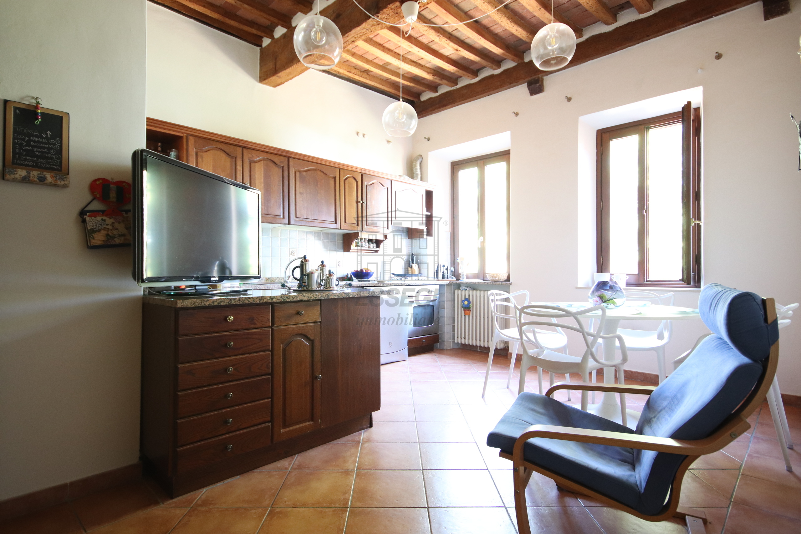 Casa indipendente con giardino in via dell'acquacalda 1950, Lucca