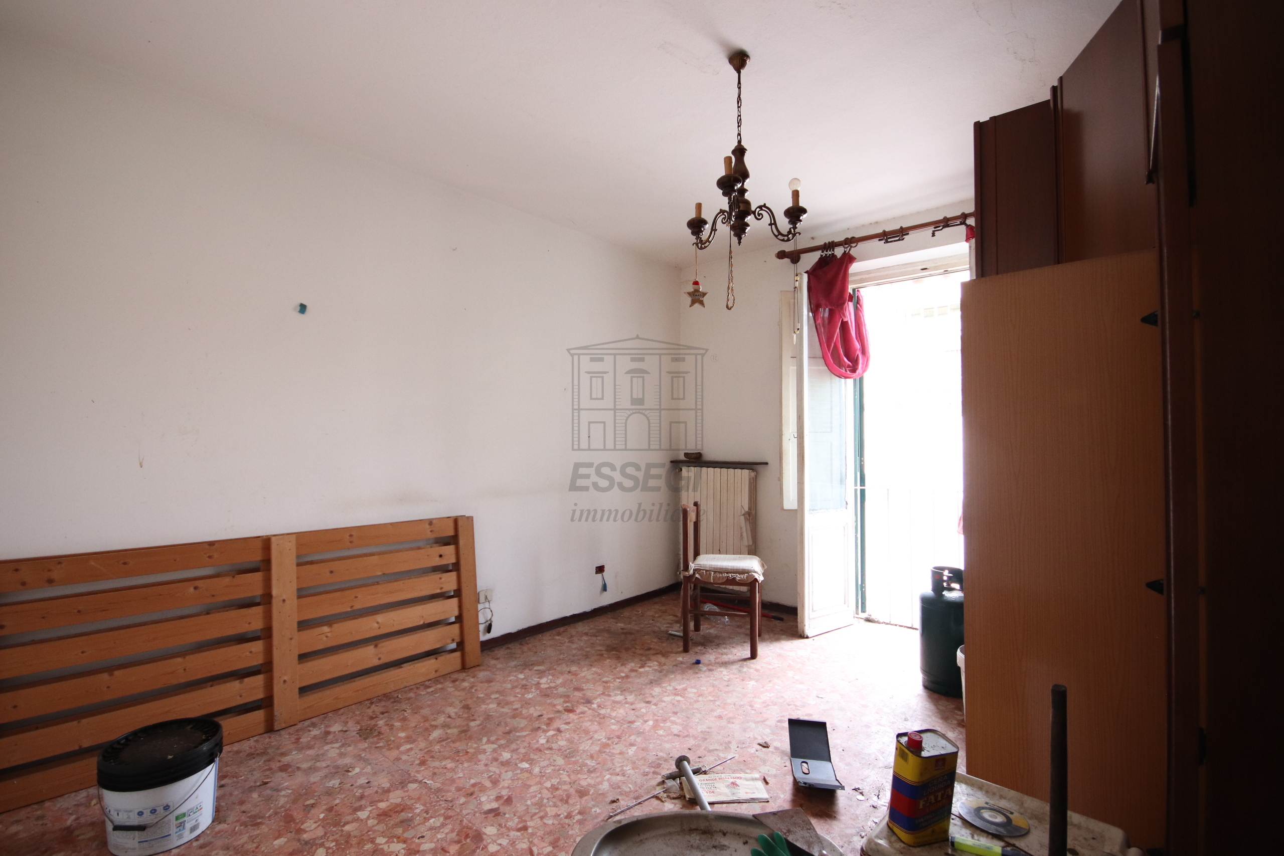 Appartamento da ristrutturare in via borgo giannotti, Lucca