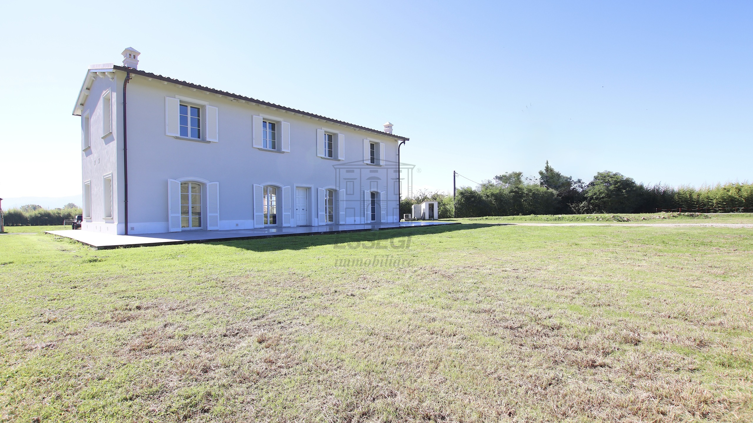 Casa indipendente con giardino in via don emilio angeli, Lucca