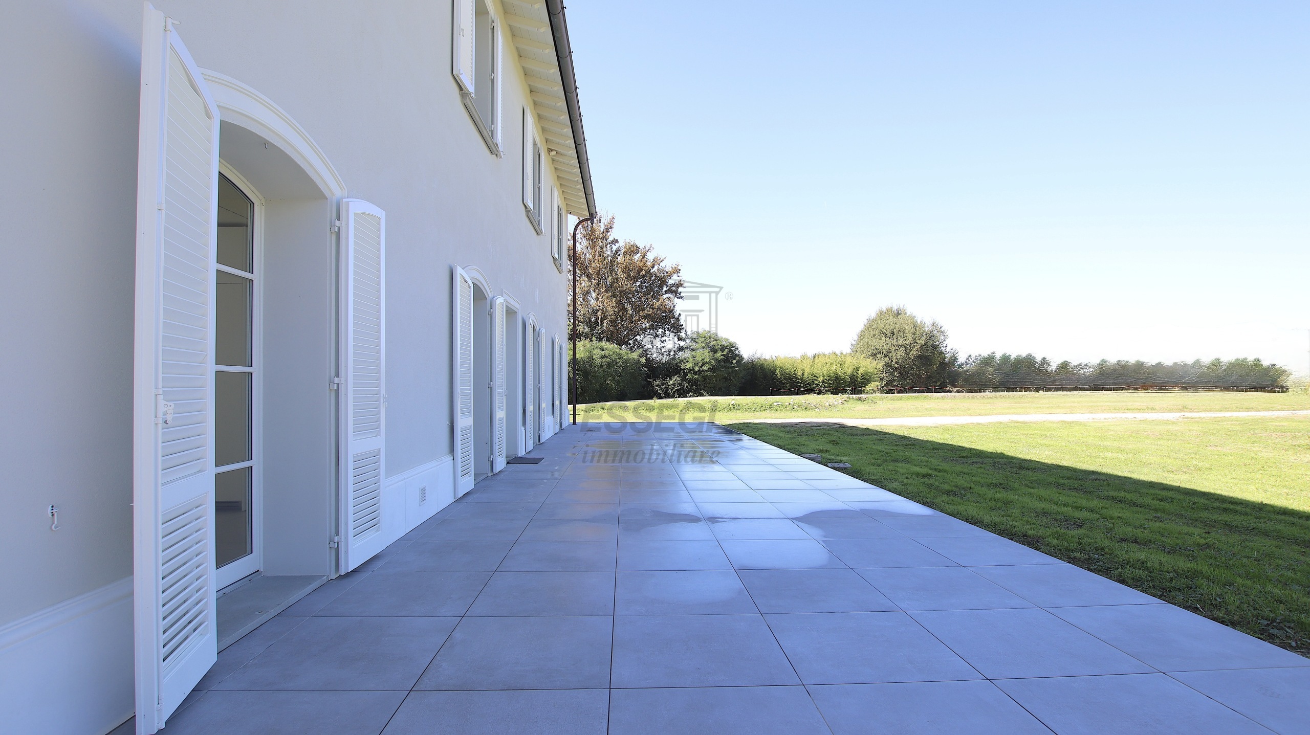 Casa indipendente con giardino in via don emilio angeli, Lucca